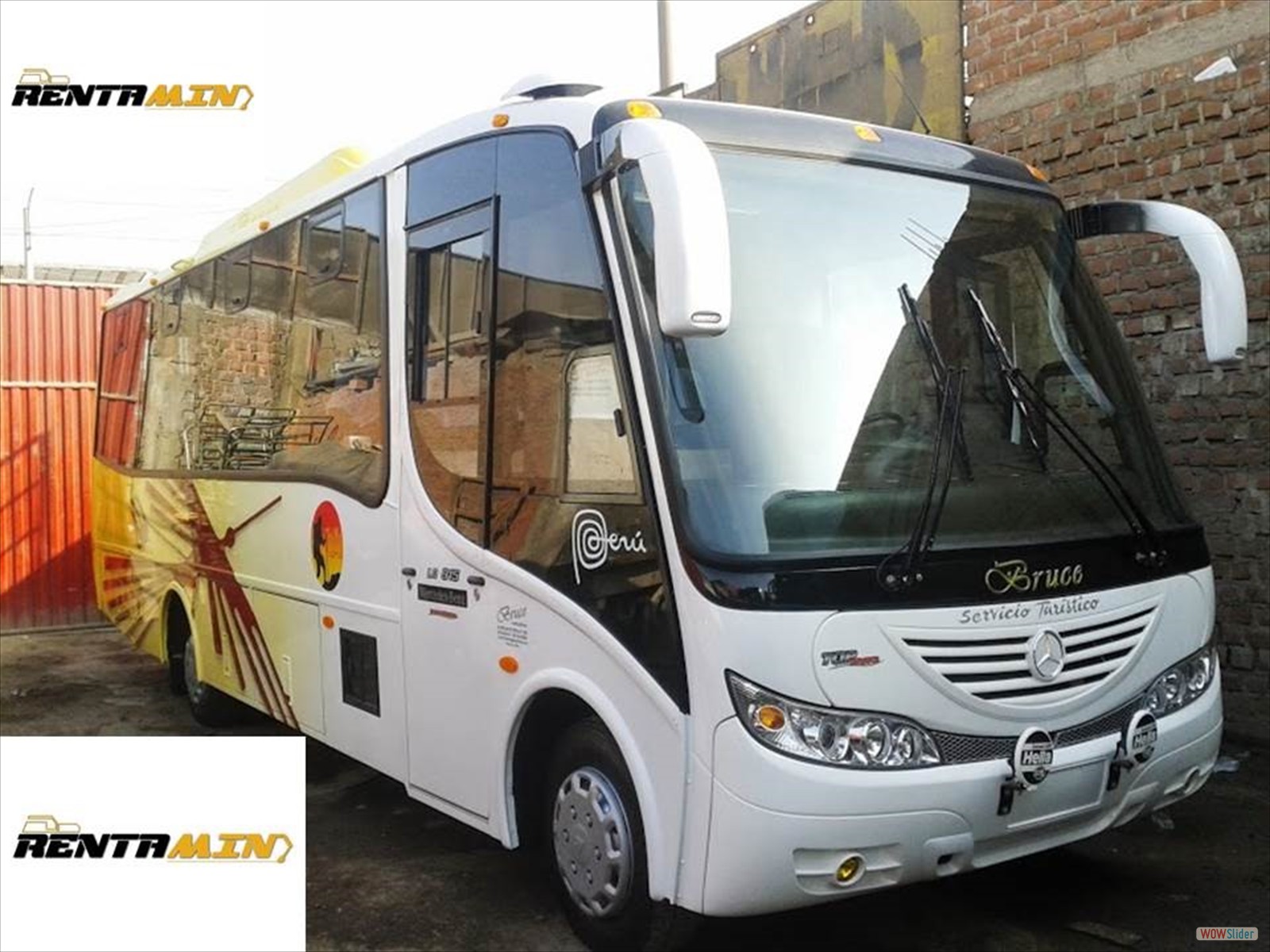 Minibús de 32 pasajeros